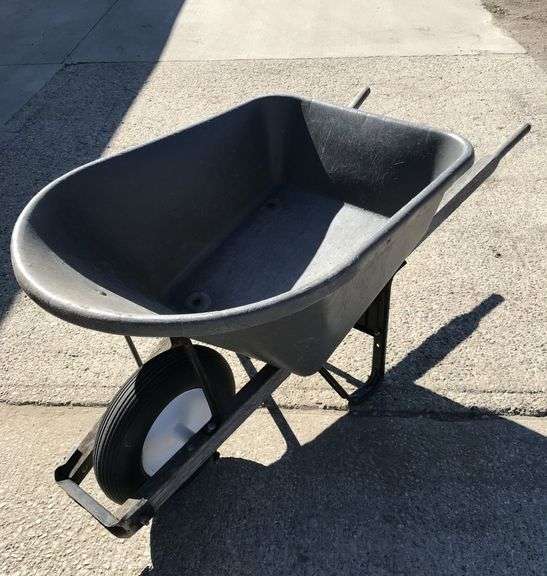 Wheelbarrow by True Temper, new flat free tire size 4.80/4.008, heavy