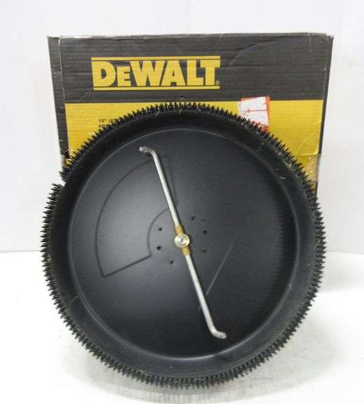DeWALT 18" surface cleaner, steel deck construction, works Albrecht Auction Service
