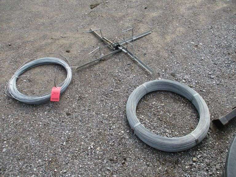 Spinning Jenny with one and a half spools high tensile wire, good