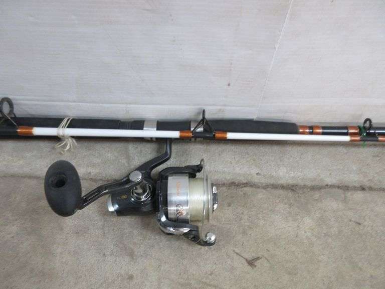 Quantum bill dance catfish signature series, 9', twopiece medium HUY