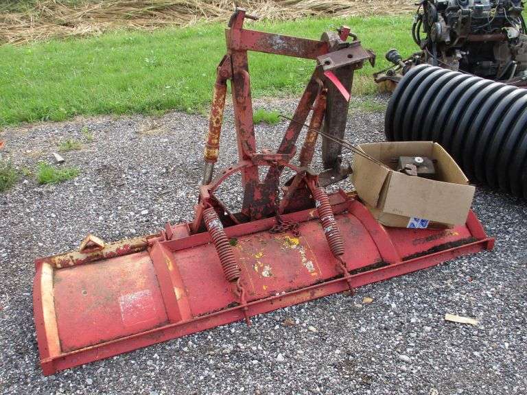 78" Snow plow blade, motor driven hydraulic pump, reservoir, control