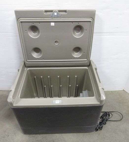 Coleman powerchill 12V electric travel cooler, Model No. 5645, capacity