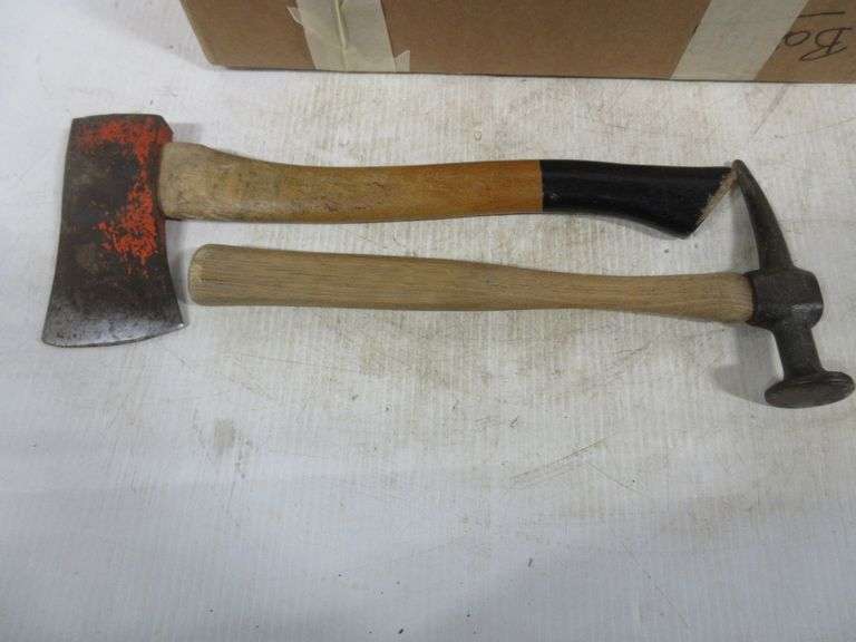 Hatchet sandvik sweden hammer proto, (16) tools, in good condition