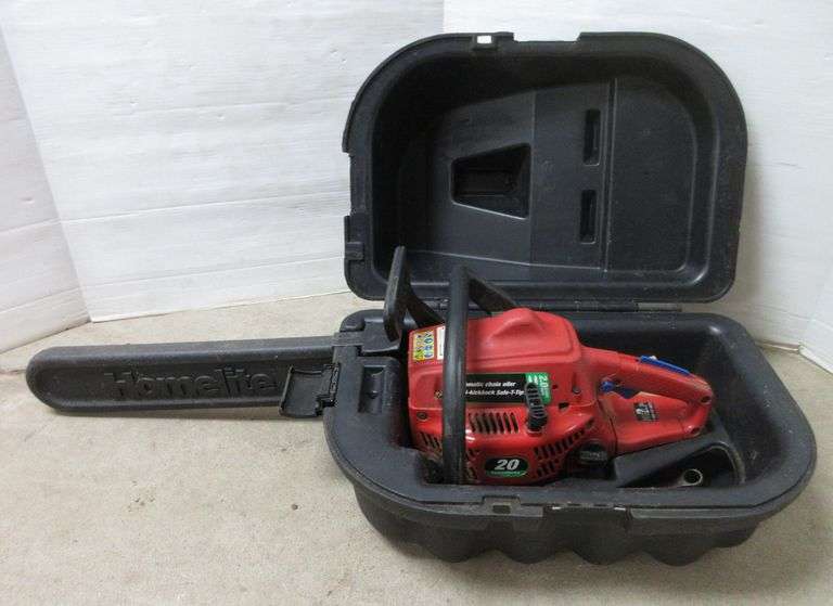 Homelite 2 cu. in. chainsaw with 16" bar and case, starts easily and