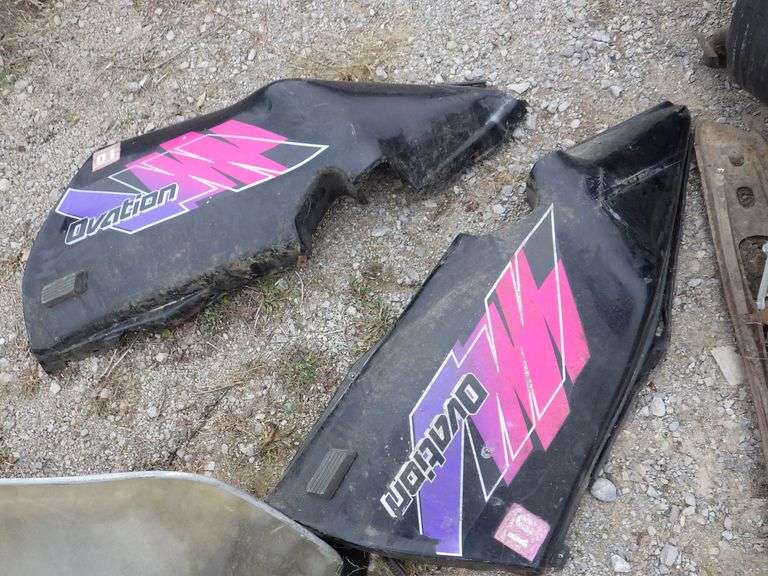 1994 Yamaha ovation snowmobile project, no engine, drivetrain all moves