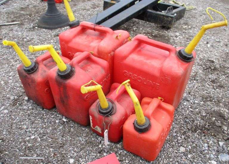 (6) Old plastic gas cans Albrecht Auction Service