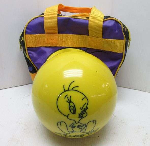 Warner Brothers Tweety Bird yellow bowling ball, and Tweety Bird bag