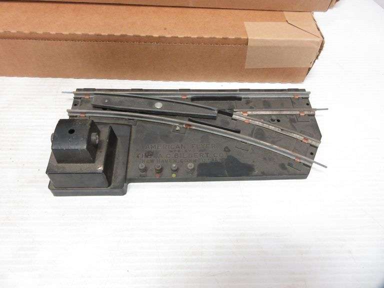 Midwest products 5mm x 36 "HO" scale cork roadbed, Atlas train tracks