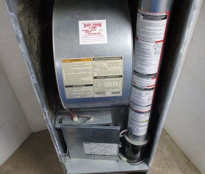 77,000 BTU Miller furnace, 20"W x 25"D x 56"H, fair Albrecht Auction