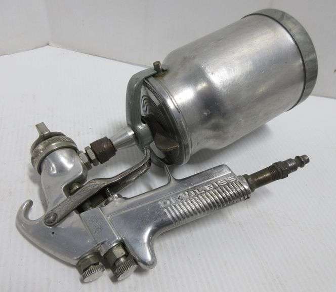Older Devilbiss paint sprayer type JGA502, Toledo, OH., USA; Devilbiss