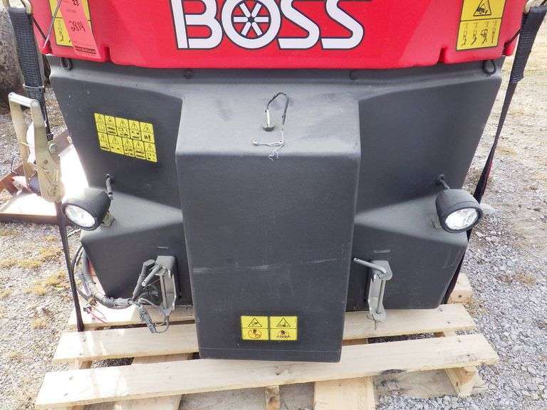 2019 Boss VBX 8000 salt spreader with controller, needs the wiring