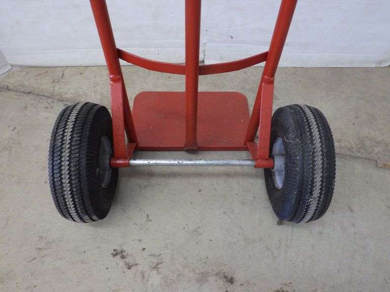 Clarke, 2Wheel Hand Cart Albrecht Auction Service