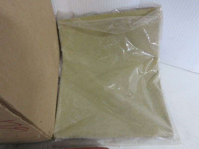 Assorted sandpaper Albrecht Auction Service