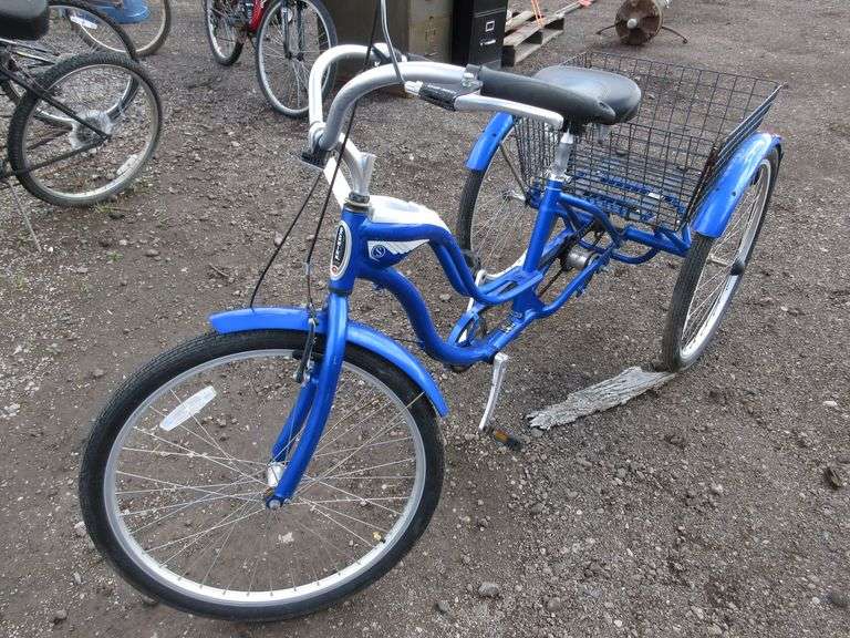Schwinn 3wheeled bike, 3speed, rides well Albrecht Auction Service