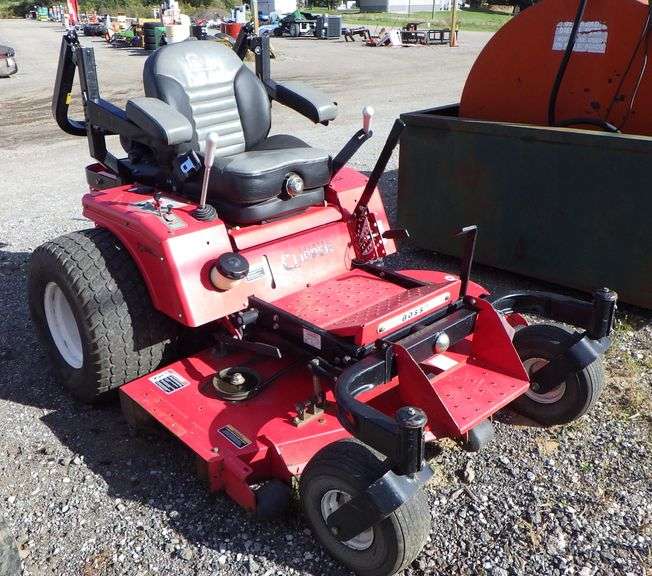 2016 Country Clipper lawn tractor, 3560KAJ1515, 60" cut, 1059 hours