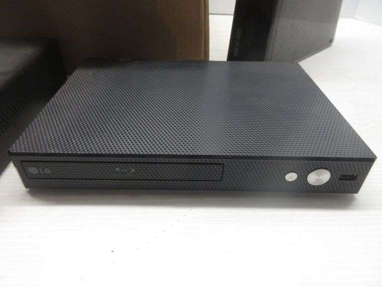 Xbox 360, bluray players, modems, and more Albrecht Auction Service
