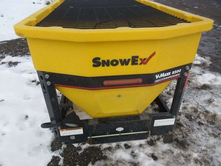 Hydraulic salt spreader, Snowex, VMaxx 8500, 8'W x 4'D x 40"H, in good