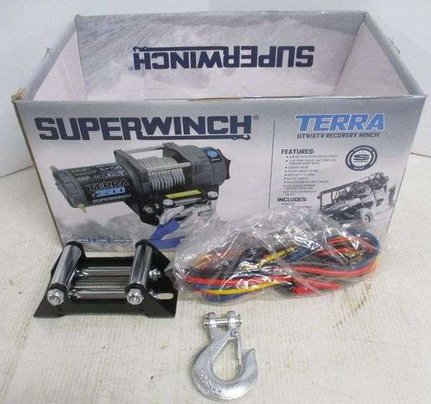 Winch cables and fairleads, in new condition Albrecht Auction Service