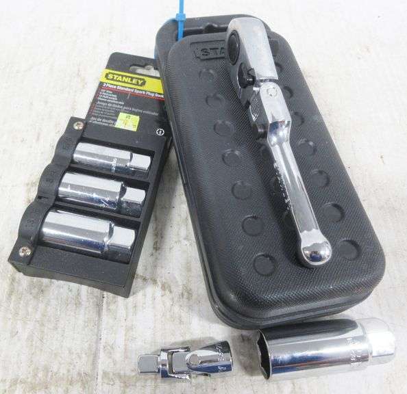 Stanley spark plug kit with 3piece socket set, new Albrecht Auction Service