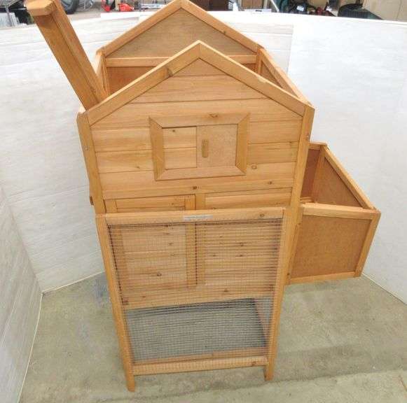 Chicken coop, 37"W x 21"D x 52"H, never used, as is Albrecht Auction