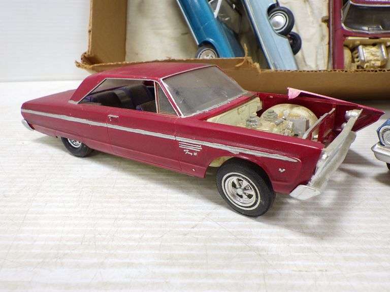 (5) Old model cars, up to 3" x 8" x 2"H Albrecht Auction Service