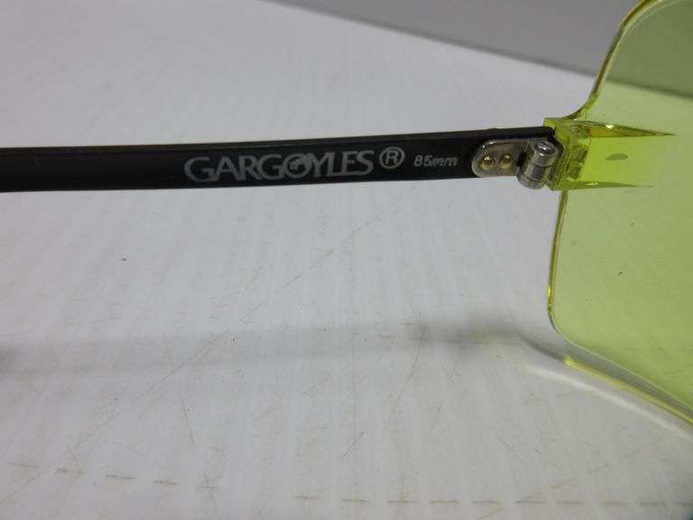 Older gargoyles "Terminator" yellow lens shooting safety glasses with carry case, no scratches