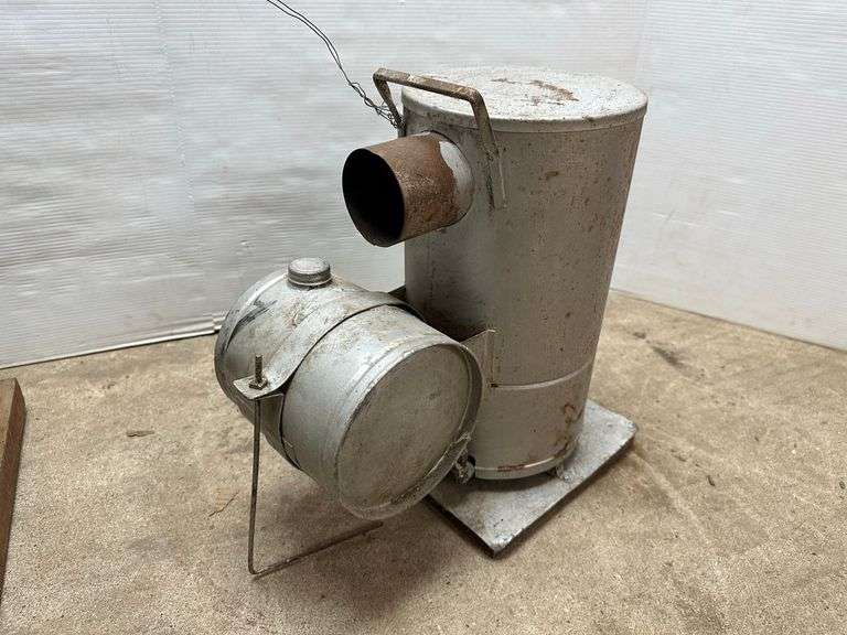 (5) 1960s Drip oil burning room heaters, 17"H Albrecht Auction Service