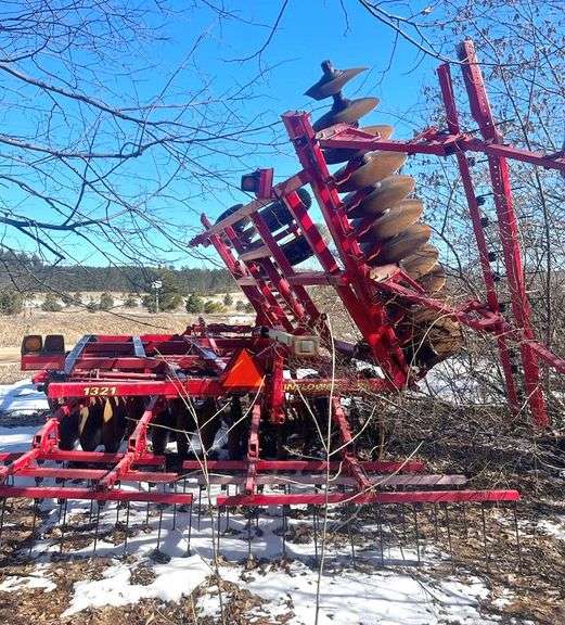 2019 Sunflower 1321 Offset Disc Harrow, 18'6" Working Width, 3Bar Tine