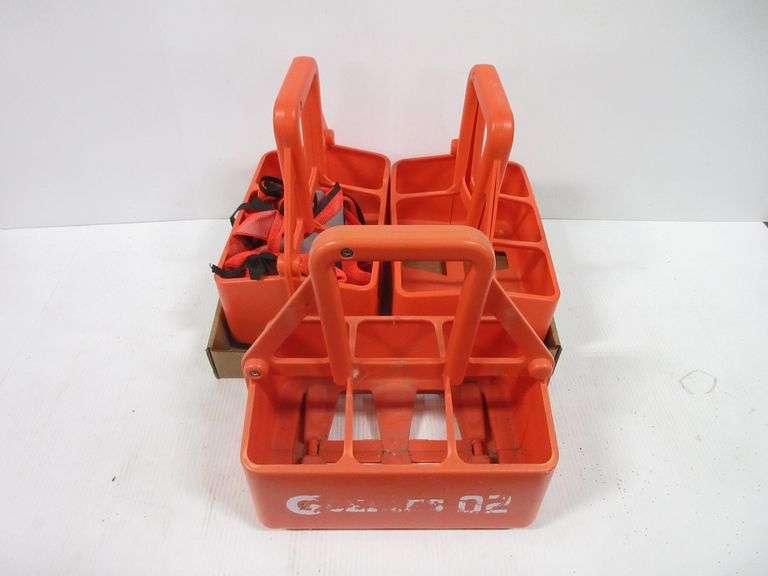 (3) Gatorade 6pack 32 oz. sput water bottle carriers, and (2) orange