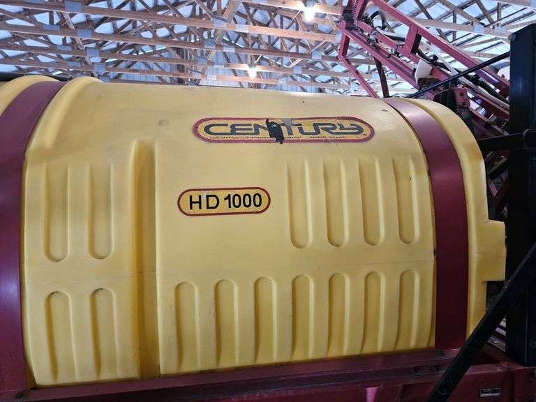 Early 2000s Century HD1000 Sprayer, 60' Boom, Hydraulic Fold, Hydraulic
