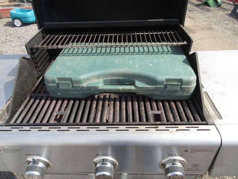 Kenmore propane grill with grill accessories Albrecht Auction Service