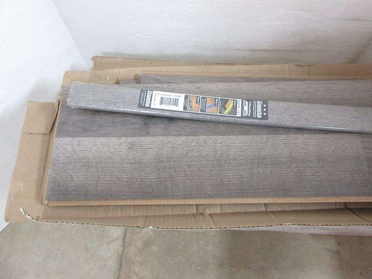 (6) Boxes of laminate flooring, Monroe Park Collection sold by Menards