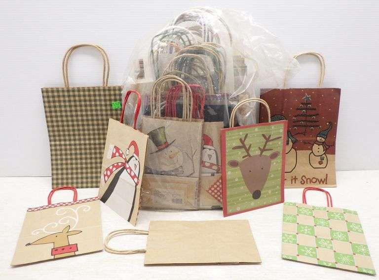 (45) Various size gift bags Albrecht Auction Service