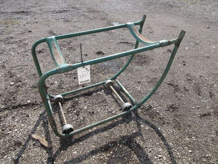 Steel drum cradle, 55gallon, good Albrecht Auction Service