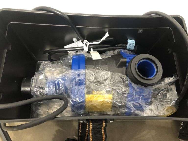 Hydro Pump battery powered backup sump pump and charging station, 1200W