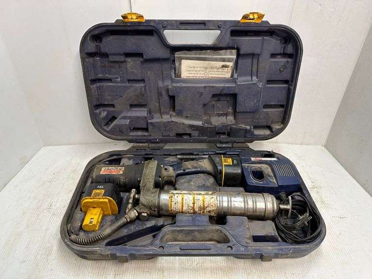 Lincoln grease gun, battery charger, and case, works as it should
