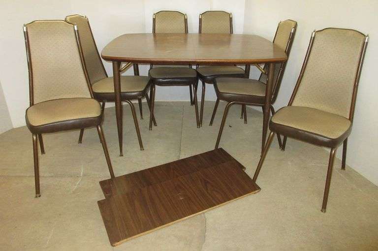 1960's Kitchen table, (6) chairs, and (2) leaves, Leaves 11 1/2"W