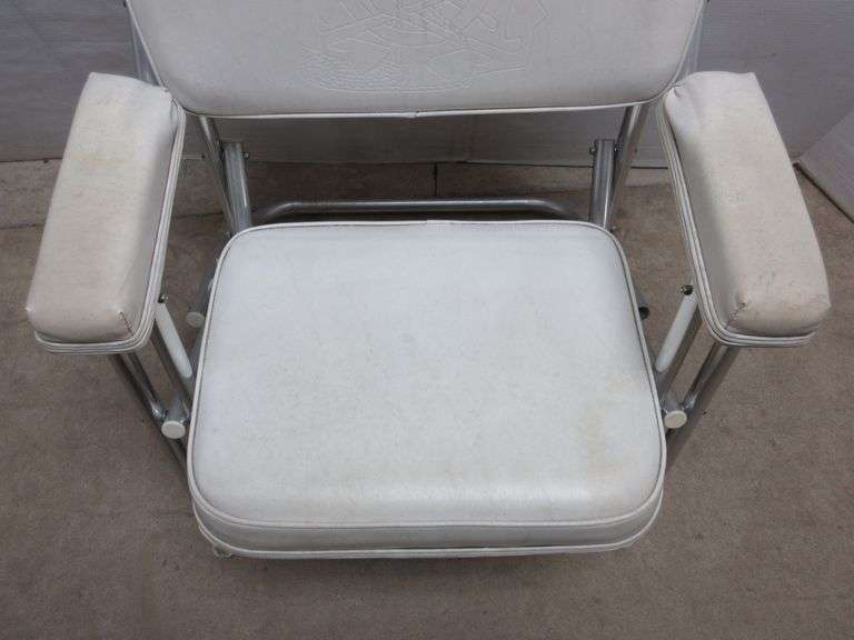 Nautical folding chair, cushion is still soft, seat is 17" from ground