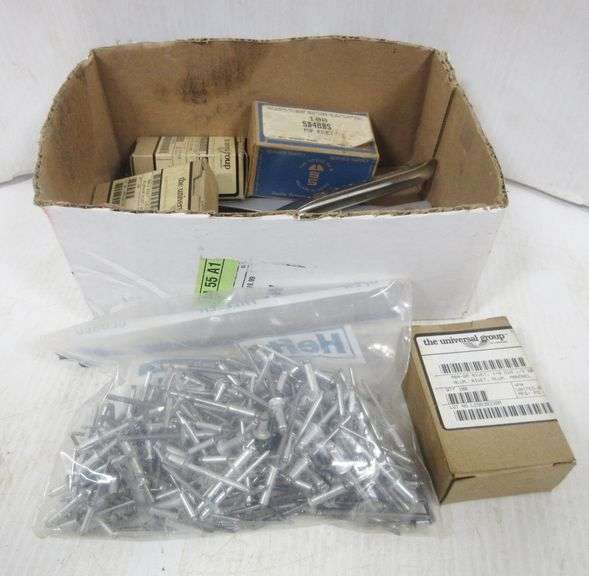 Rivet tools and rivets, unused - Albrecht Auction Service