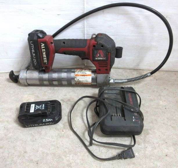 Alemite grease gun, (2) batteries, and charger, works Albrecht