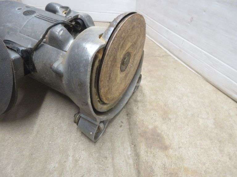 PorterCable rotary edge sander, Commercial Grade, 1 1/2 HP, has 5" to