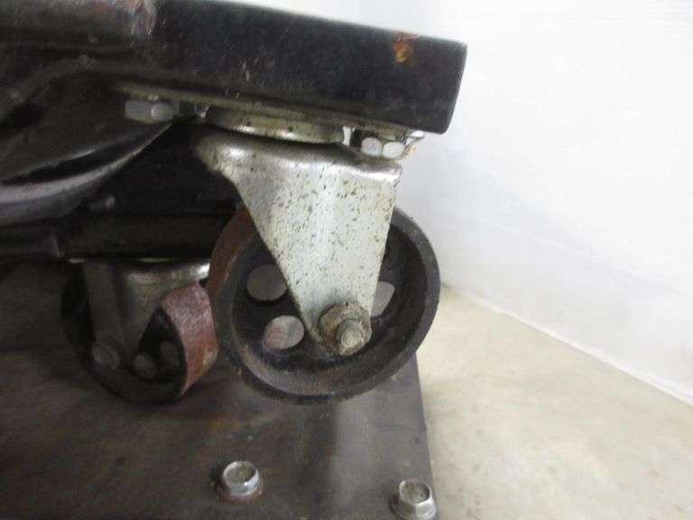 (4) Heavy duty grip brand car moving dollies, 15"W x 24"L, need cleaning Albrecht Auction Service