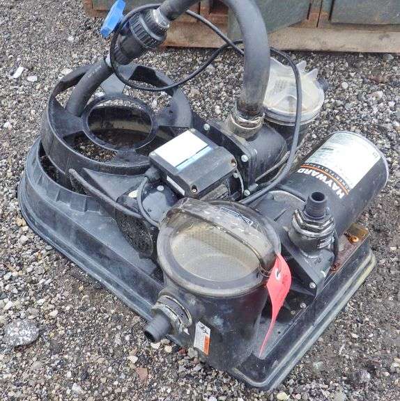 Hayward pool pump, used; Pooline pool pump, used Albrecht Auction Service