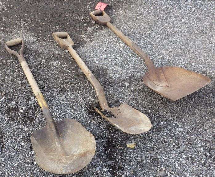 (3) Antique shovels Albrecht Auction Service