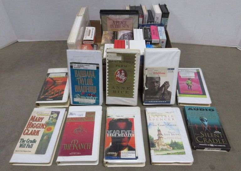 (33) Books on tapes Albrecht Auction Service
