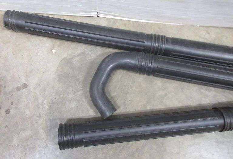 Craftsman leaf blower/vacuum with eavestrough attachment Albrecht