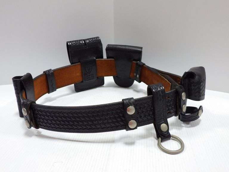Police duty belt, basketweave style, include Belt, handcuff holder