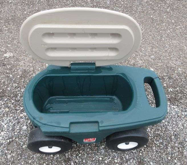 Step2 Garden cart, 12 1/2"W x 22"L x 11"H, top lifts up for storage