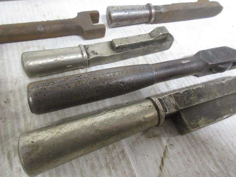 Various antique railroad tools Albrecht Auction Service