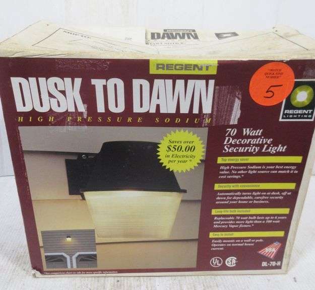 Regent DusktoDawn, 70W, Security Light in box Albrecht Auction Service